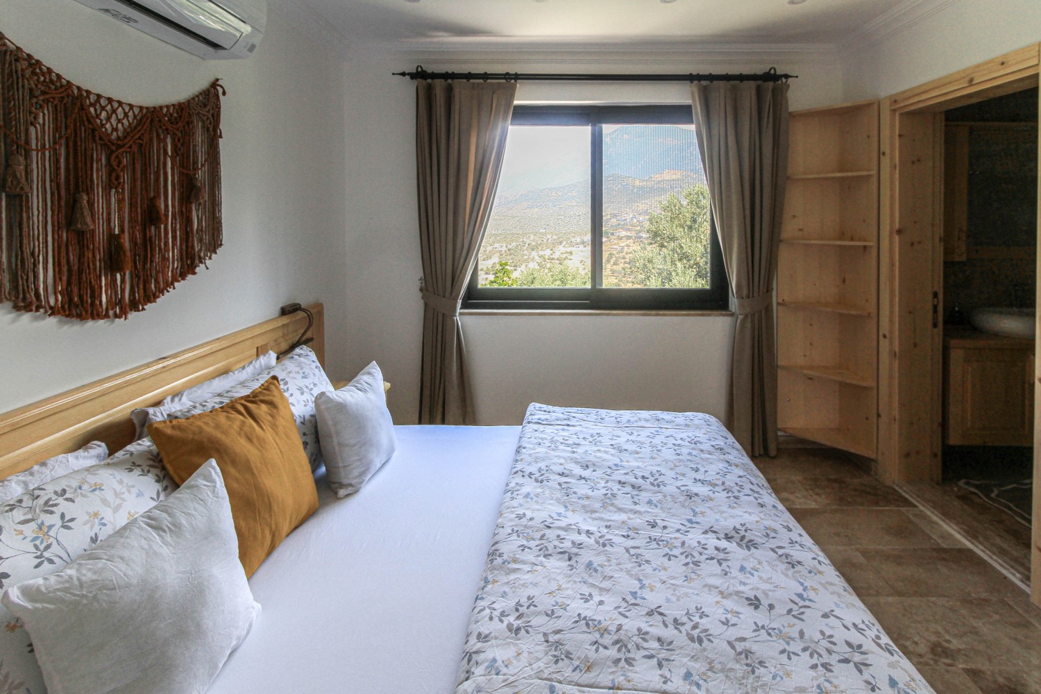 6 en-suite bedrooms villa 1028